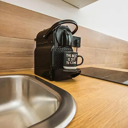 Malia Sea House Апартаменты *